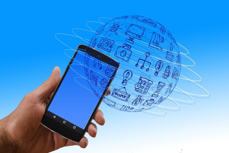 Mondo finanziario nello smartphone Revolut recensione e come funziona